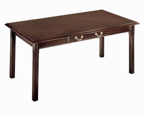 Governors collection traditional writing desk