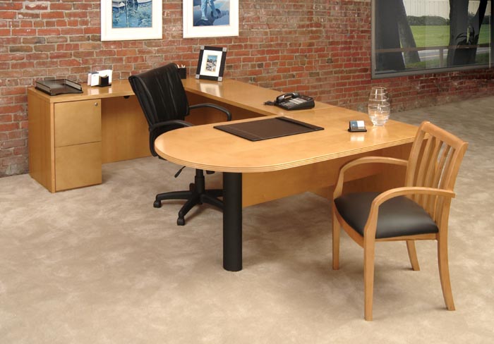 peninsula U workstation